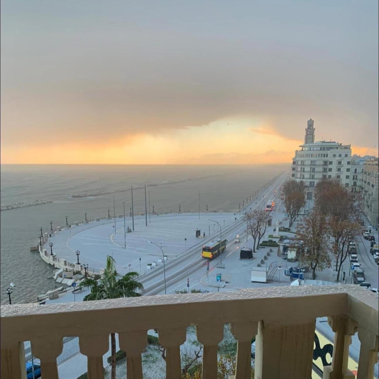 B&B Via Dell'Azzurra Бари Екстериор снимка